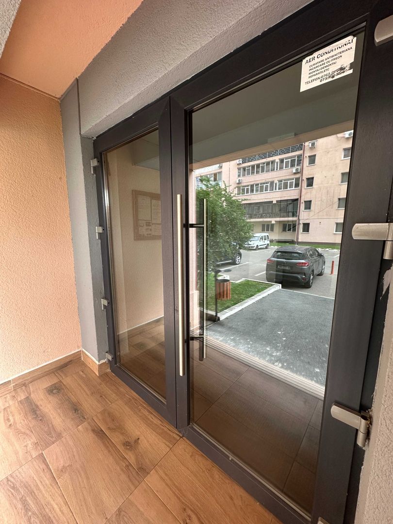 Garsoniera spatioasa,mobilata si utilata,pret corect - Poză 1
