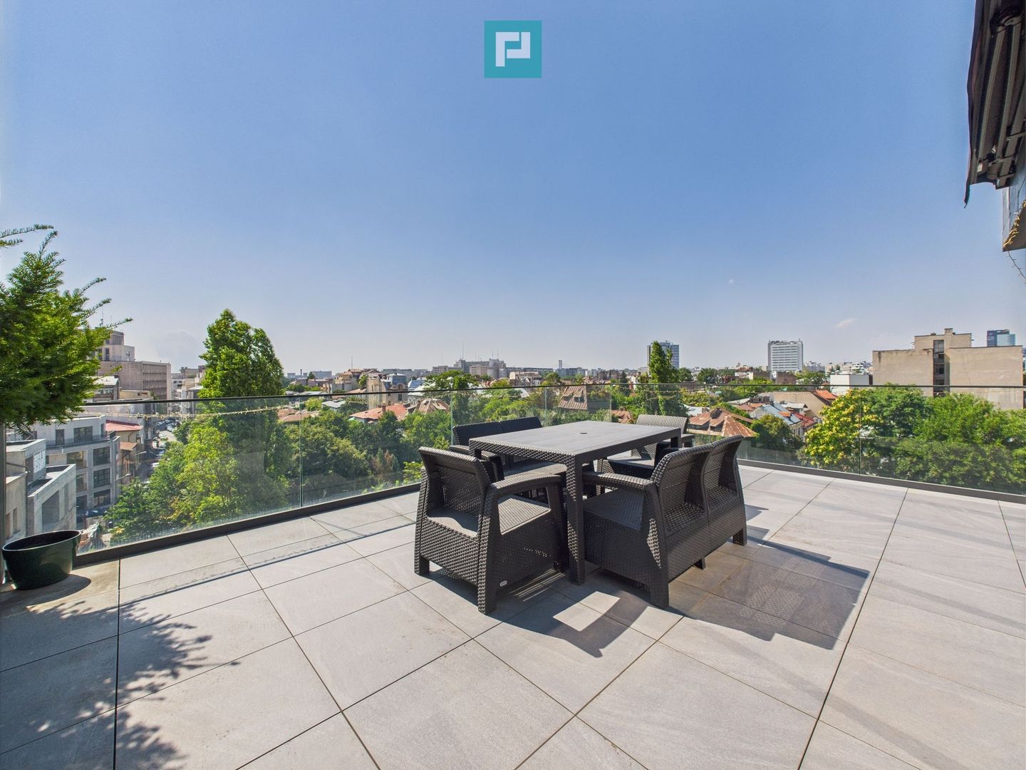 Apartament cu vedere panoramică și terasă, zona Cișmigiu - Poză 19