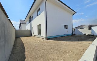 Casa Sibiu, Selimbar NOU 4 camere, 2 bai, pret BUN - Poză 2