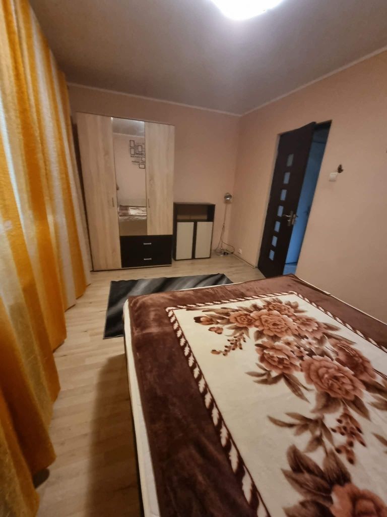 Apartament cu 2 camere  400euro  Podul de Piatra - Poză 4