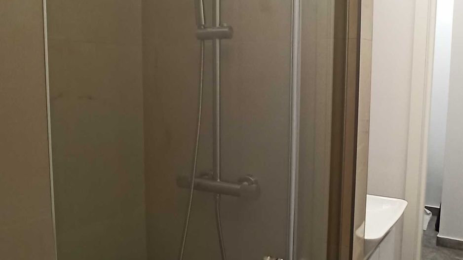 Studio central Rond Alba Iulia, renovat modern, AC, vedere liniștită - Poză 7