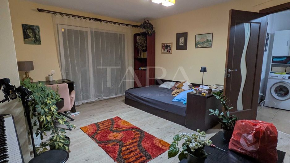 Apartament cu 3 camere, balcon și panoramă superbă, Baciu, zona Regal. - Poză 2