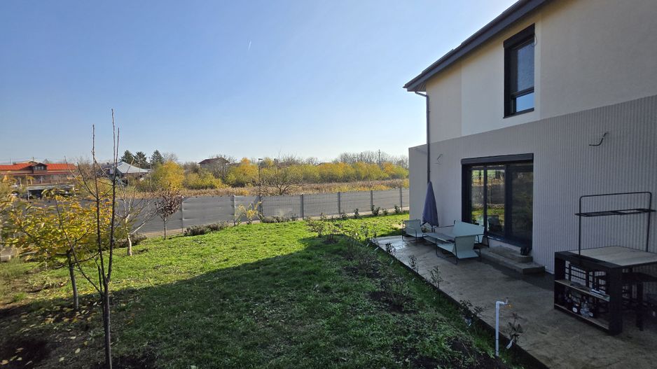 Casa noua 151mp curte 1000m Frumusani mobilata lux -langa Lac/Primarie - Poză 14