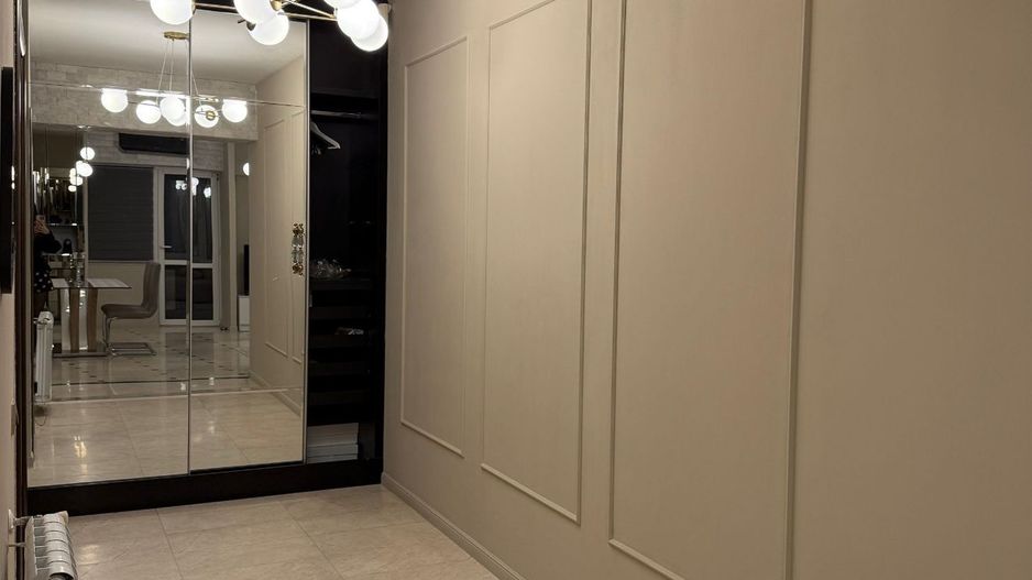 AP. 2 CAMERE PIATA SUDULUI, BLOC NOU - 80 MP, METROU 8 MINUTE, LUX - Poză 4