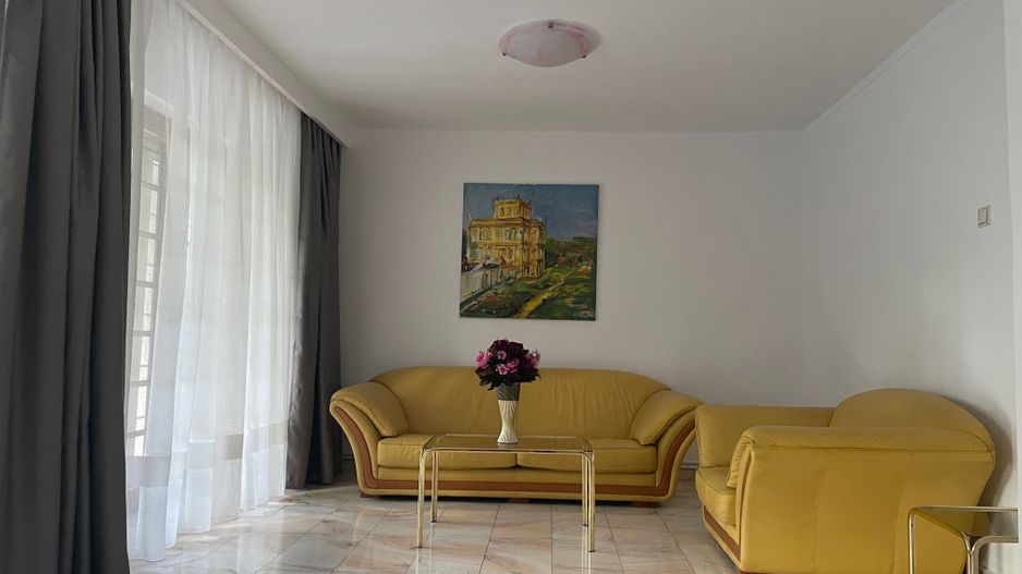 APARTAMENT 3 CAMERE CENTRAL BLD VICTORIEI | LOC PARCARE - Poză 1