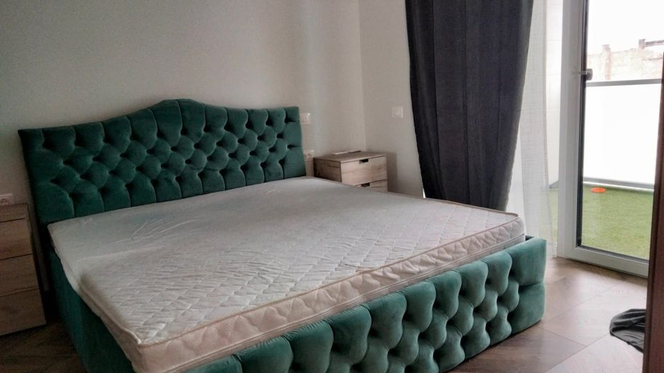 Apartament 3 camere Decebal 8 complet finisat cu parcare si boxa - Poză 1