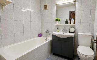 3 camere decomandate, etaj intermediar, zona Primăverii - Poză 5