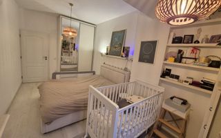 Apartament modern 3 camere 55 mp in zona Palas Mall - Poză 6