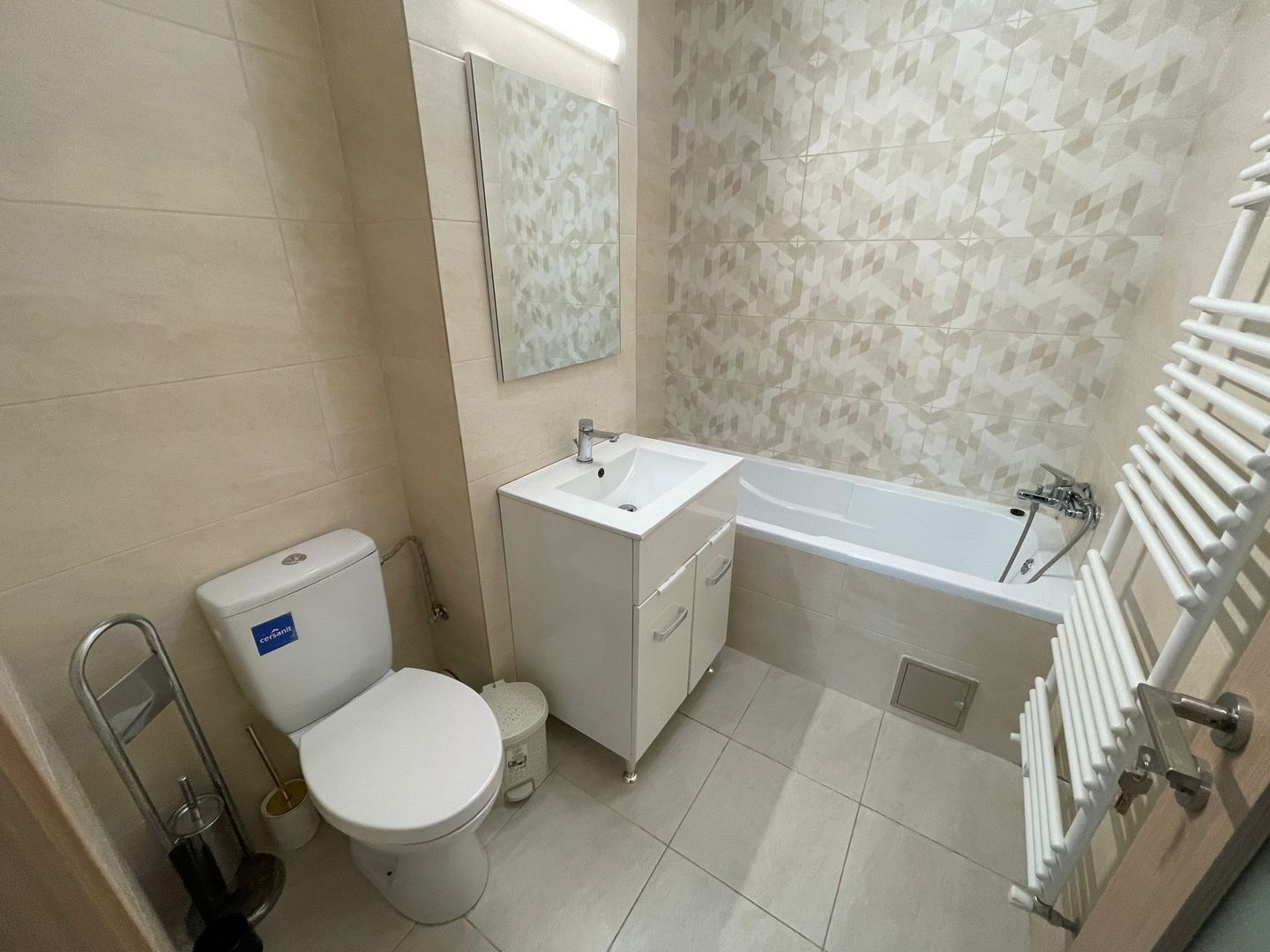 Garsoniera 9Min Lujerului Mall Plaza Exigent Vedere Libera Real Actual - Poză 5