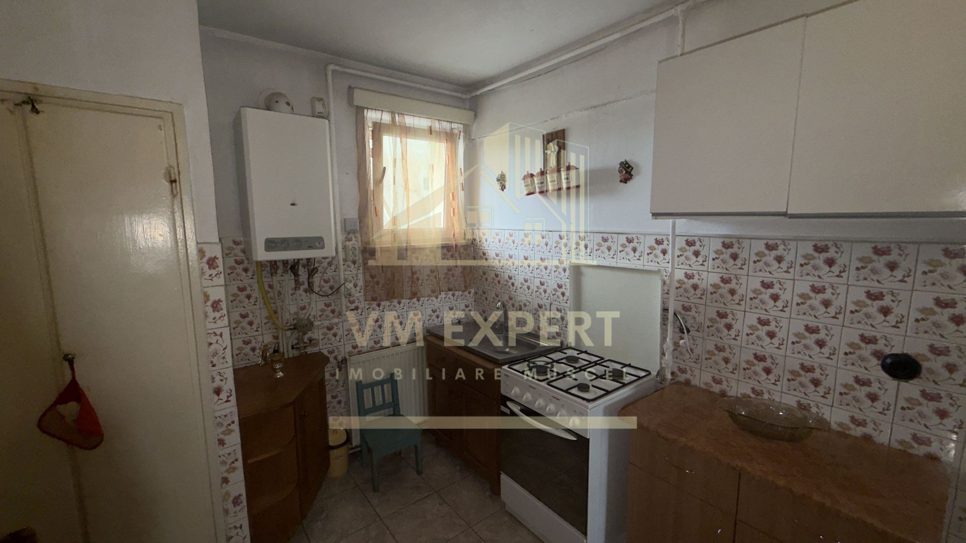 APARTAMENT 2 CAMERE ETAJ 4 ZONA ULTRACENTRALĂ CAMPULUNG - Poză 30