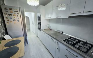 2 Camere | 58mp | Parter inalt | BOXA Centru Civic - Poză 16