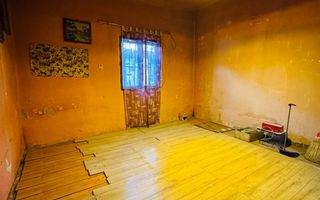 Apartament la curte comuna ULTRACENTRAL - Poză 4