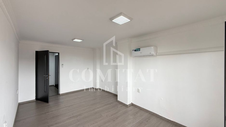 Clădire pentru sediu de firmă | Garaj 3–4 mașini | Titulescu - Poză 9
