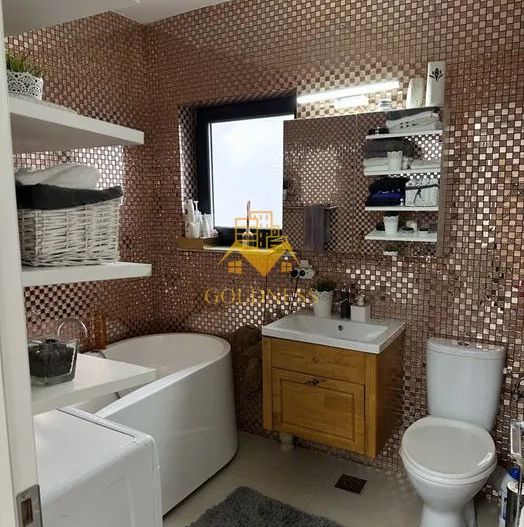 2 Camere decomandate, Borhanci, Parcare, Eric Berghel, Mega Image. - Poză 6