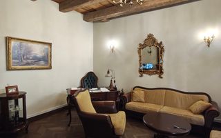 Proprietate spațioasă ultracentrală – 105 mp + terasă + pod mansardabi - Poză 1