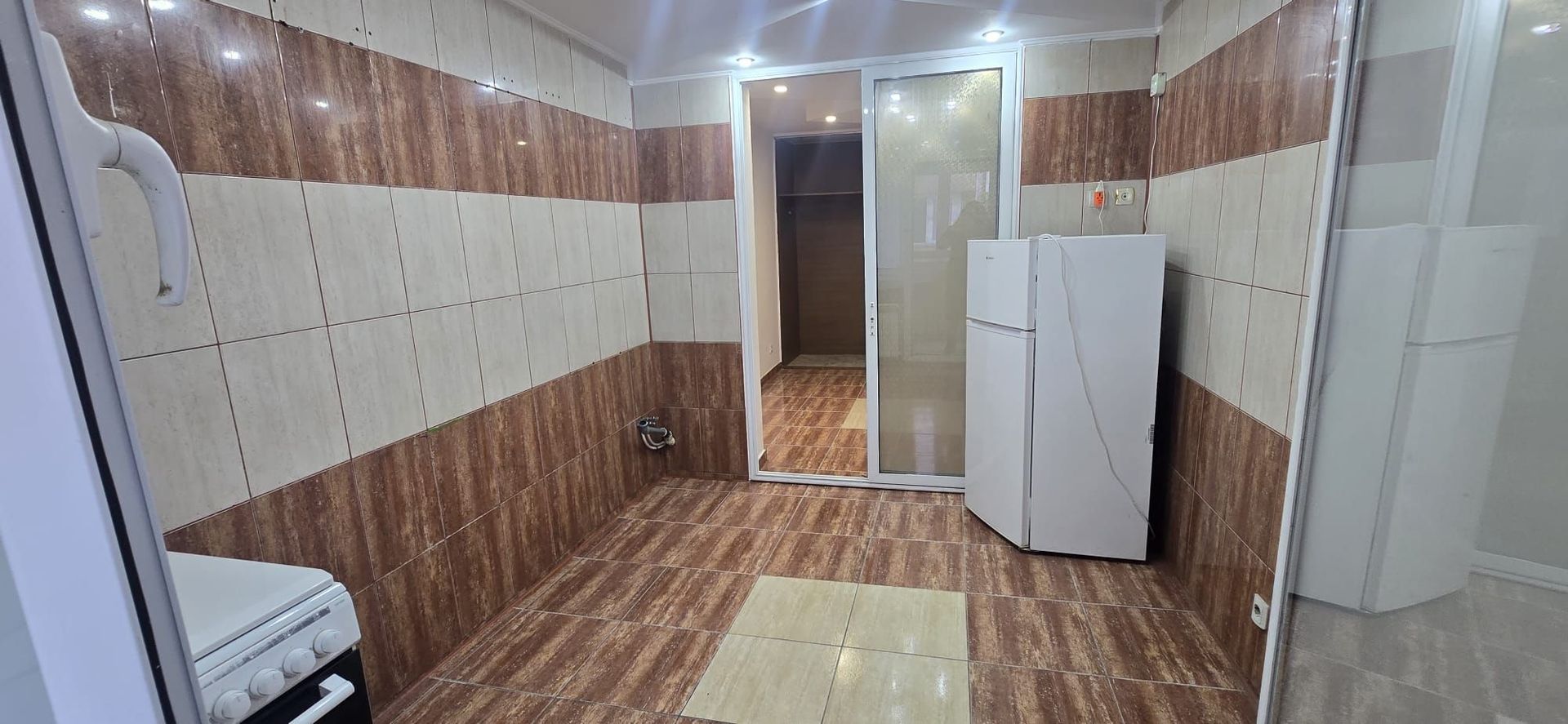 Apartament 4 camere Soseaua Berceni /an 1981 - Poză 22