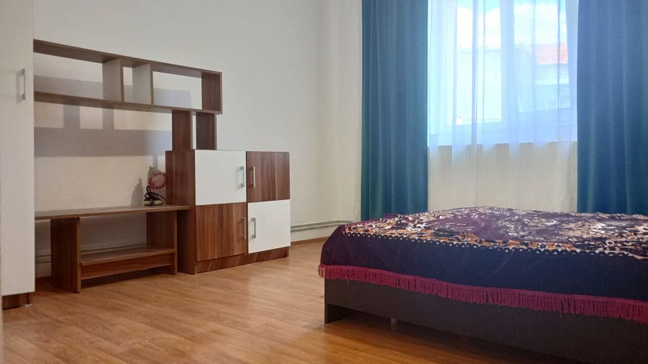 Decomandata! Vanzare garsoniera in Targoviste- micro 6! - Poză 1