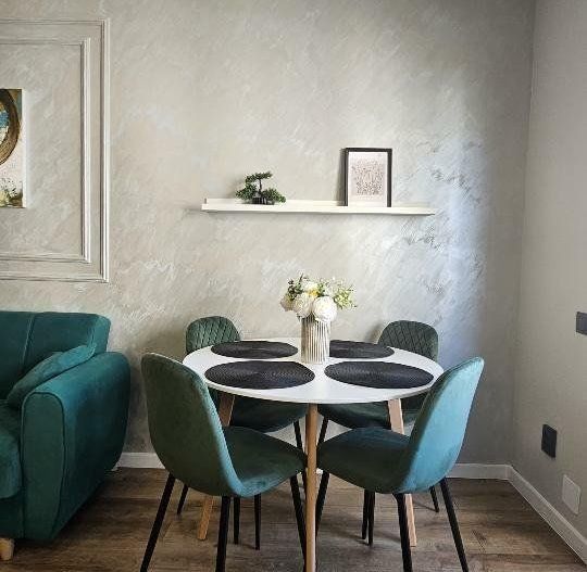 Apartament cu 3 camere la cheie - Poză 2