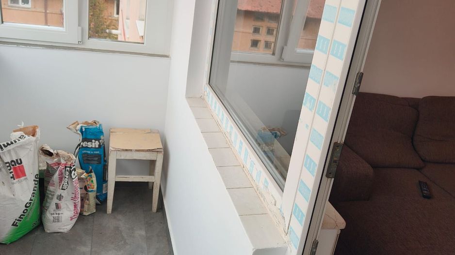 Apartament 3 camere Tractorul - Poză 5