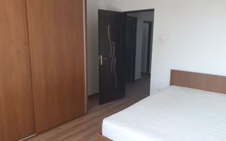 Închiriez apartament cu doua camere - Poză 3