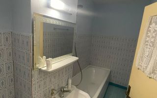 APARTAMENT 3 CAMERE - PODUL DE FIER decomandat - Poză 6