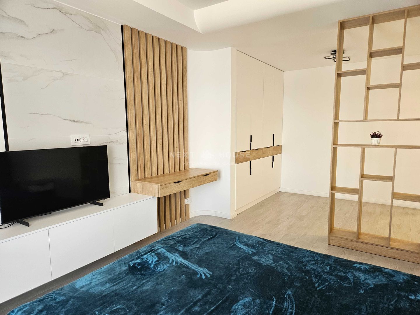 Studio Novum Viilor - Parcul Carol - Poză 4