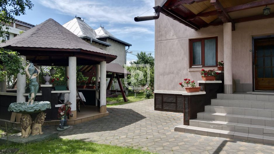 Pensiune si Casa Ultracentral | Gura Humorului | Arinis | Bucovina - Poză 4