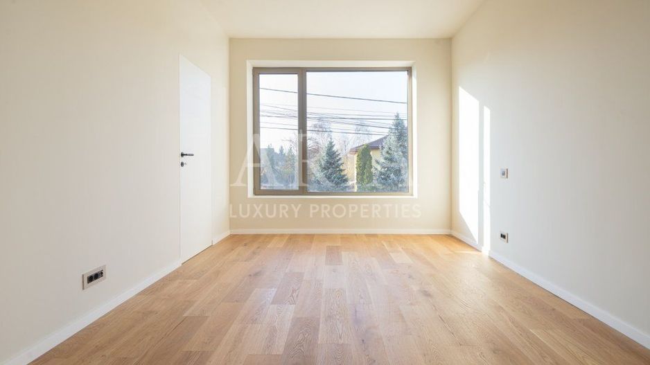 MODERN VILLA - LUXURY GATED COMMUNITY - Poză 3