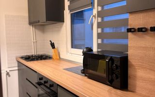 Apartament modern cu doua camere decomandat si loc de parcare, piata Progresul - Poză 9