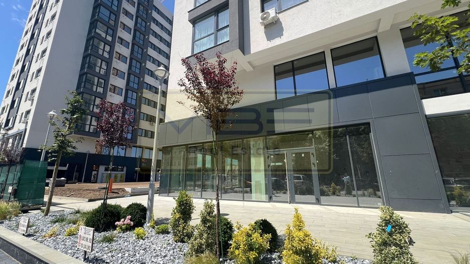 Apartament nou, modern, cu parcare la Comat Towers. - Poză 1