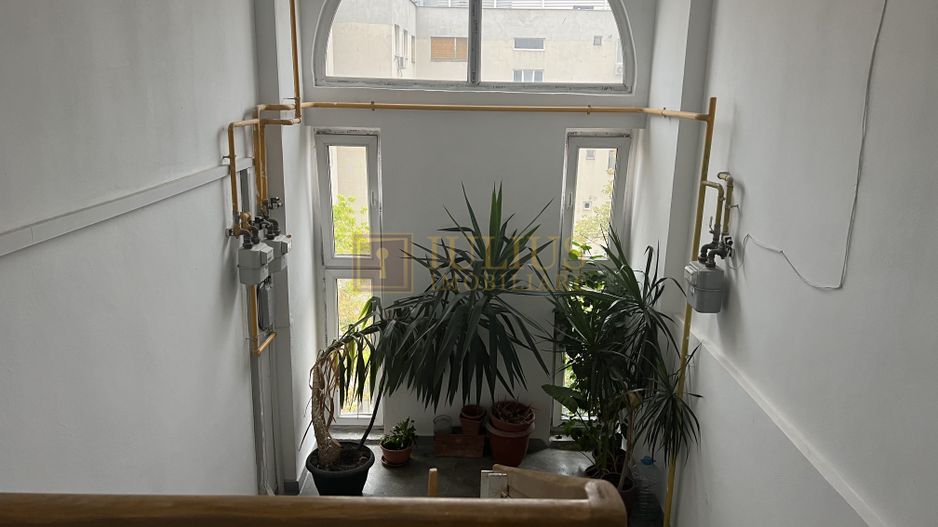 Piata Unirii; dormitor +birou;parcare privata si boxa (centrala proprie si ctr.) - Poză 27