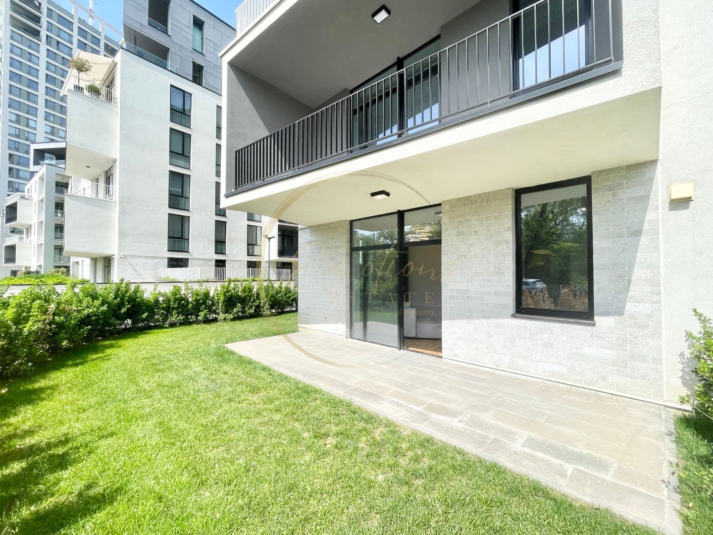 ISHO | CHELTUIELI ÎNTREȚINERE INCLUSE | Apartament  3camere + curte 100mp - Poză 11