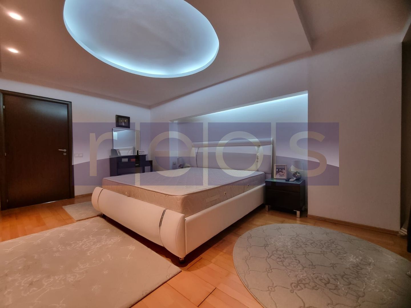 OPORTUNITATE - VANZARE - 3 - CAMERE -DECOMANDAT -OCTAVIAN GOGA - Poză 4