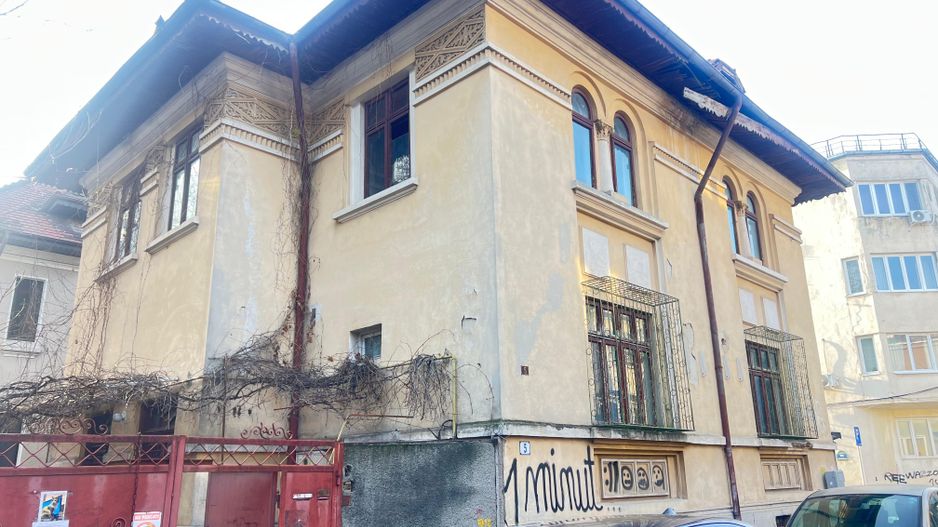 Casa individuala de vanzare Piata Victoriei POTENTIAL INVESTITIONAL - Poză 2