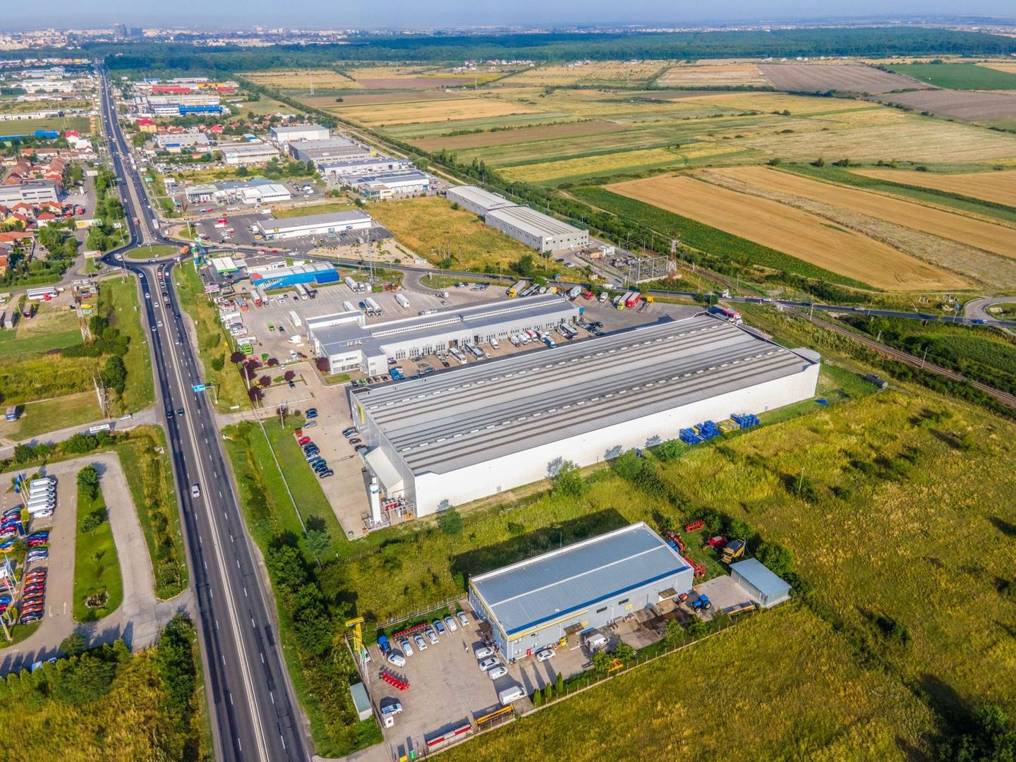 Spații 1000-20000mp de închiriat - Poză 2