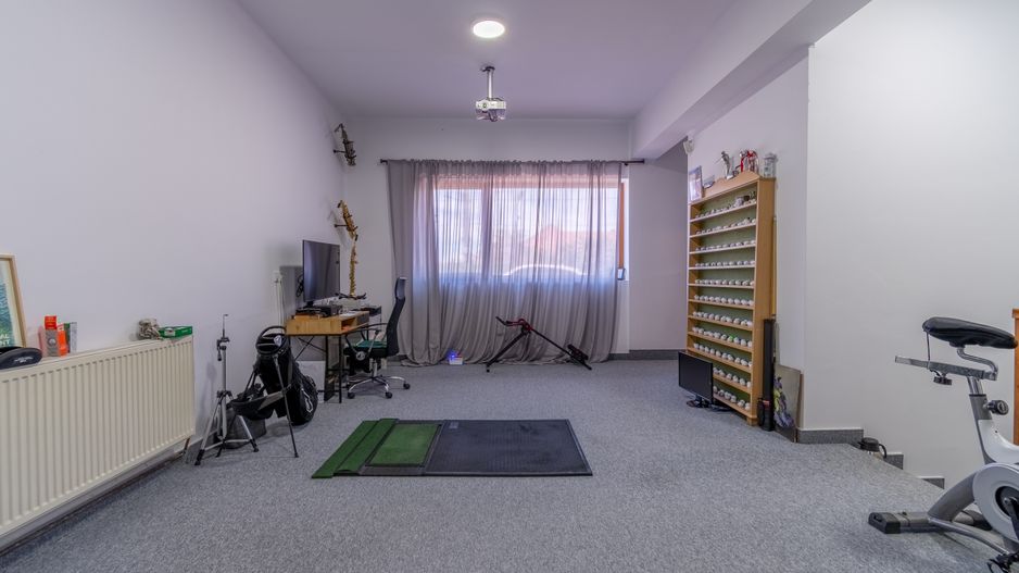 Proprietate exclusivista de vanzare: 2 case | 9 camere | 2000 mp teren - Poză 44