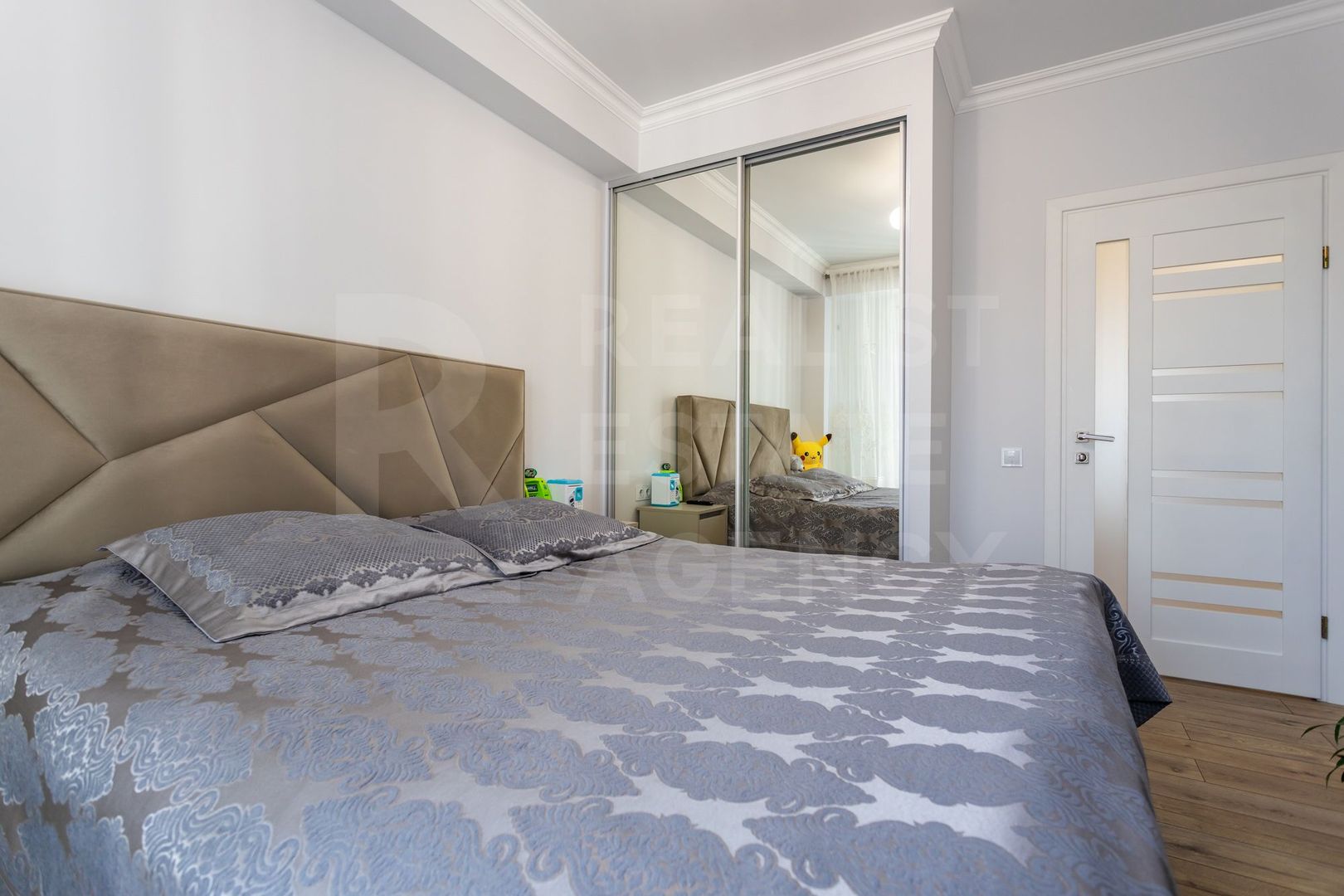 Vânzare, apartament, 3 camere, strada Pan Halippa, Centru - Poză 9