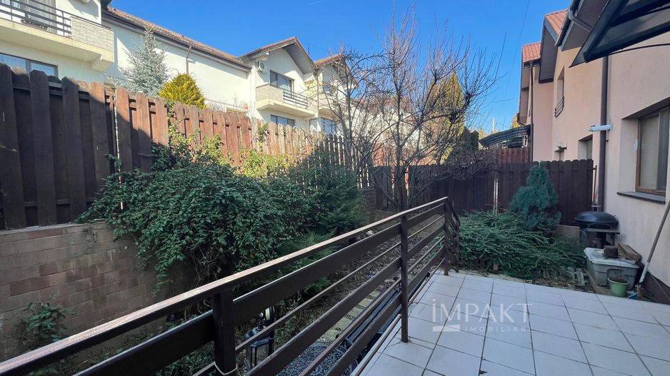 Casa cu panorama superba in Dambul Rotund! - Poză 9