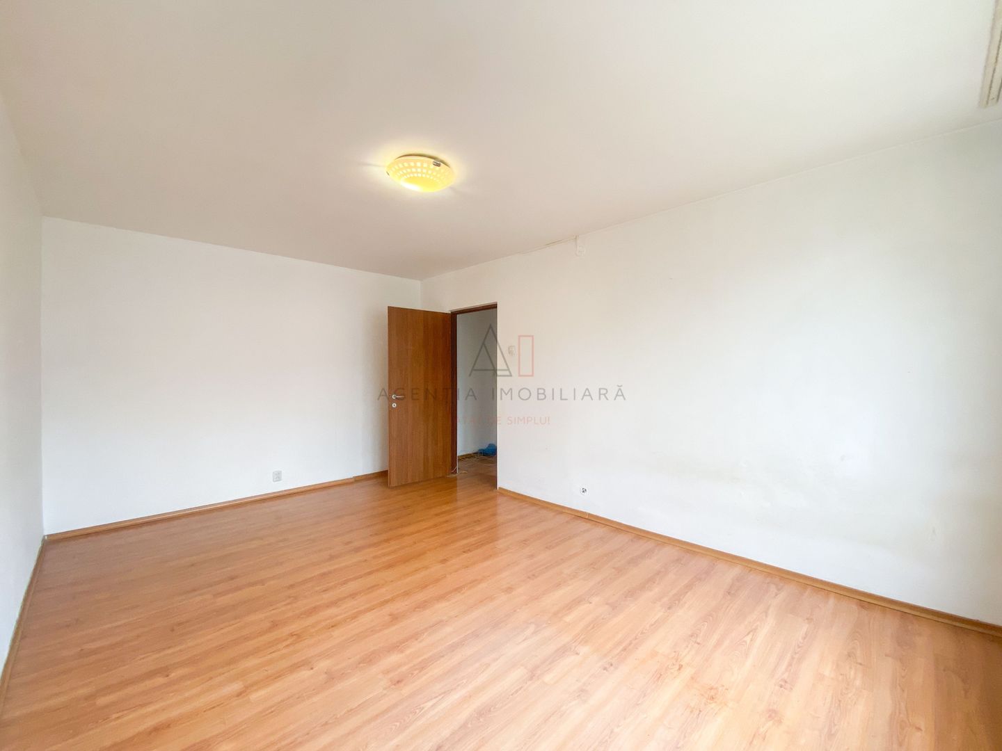 Garsoniera Aleea Dealul Măcinului I 300 m de Metrou - Poză 2