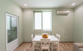 Apartament 2 camere, parter, curte comună închisă, ultracentral - Poză 4