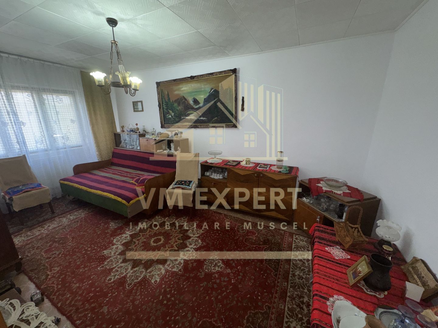 APARTAMENT 2 CAMERE ETAJ 4  VISOI CAMPULUNG ZONA MOL - Poză 2