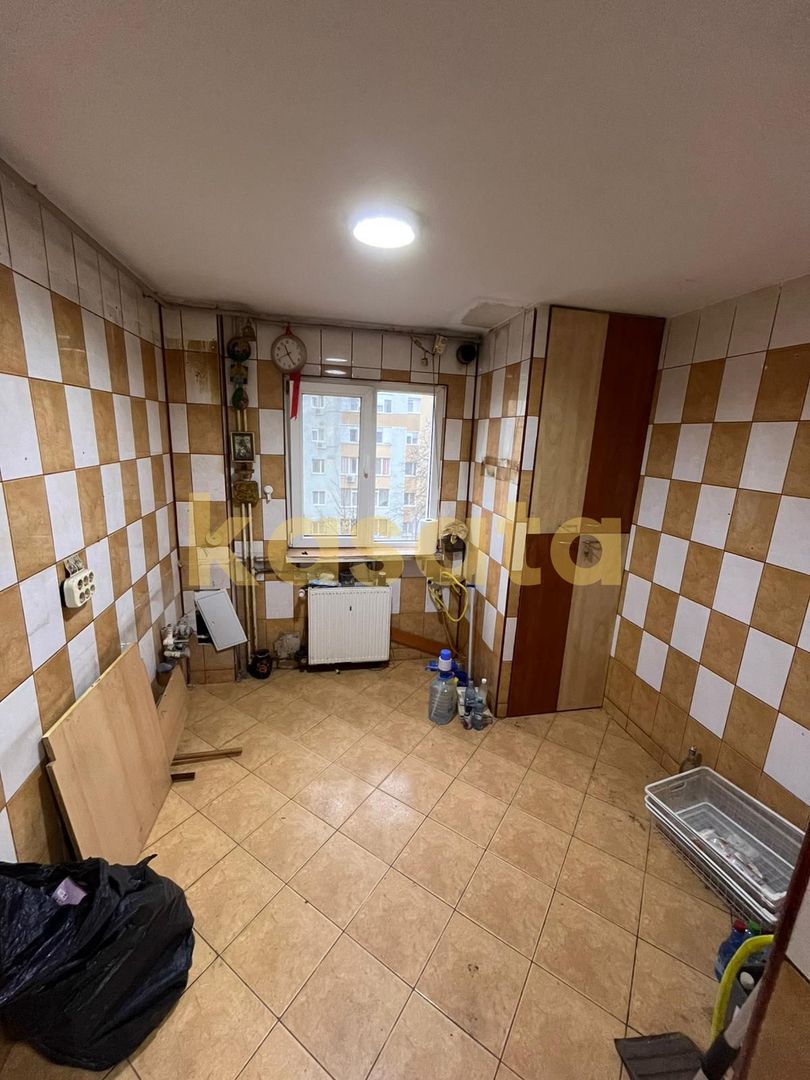 4 Camere | Etaj Intermediar | De Renovat | Proiect pentru centrala - Poză 11