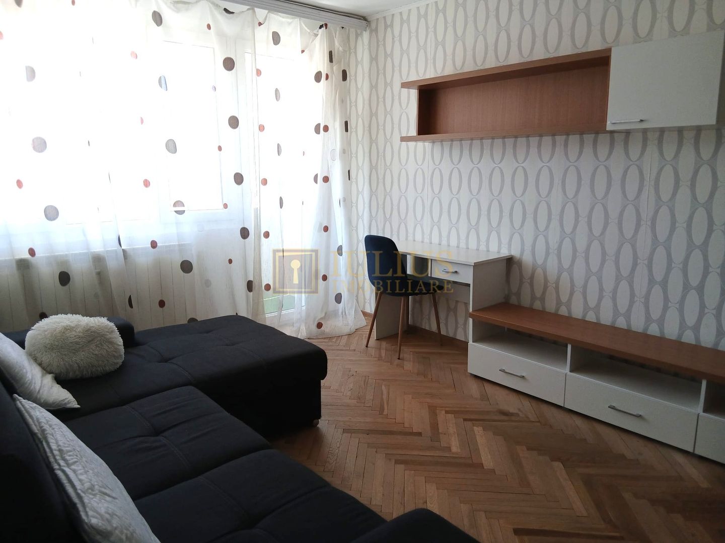 Apartament cu 3 camere in Complexul Studentesc - Poză 3