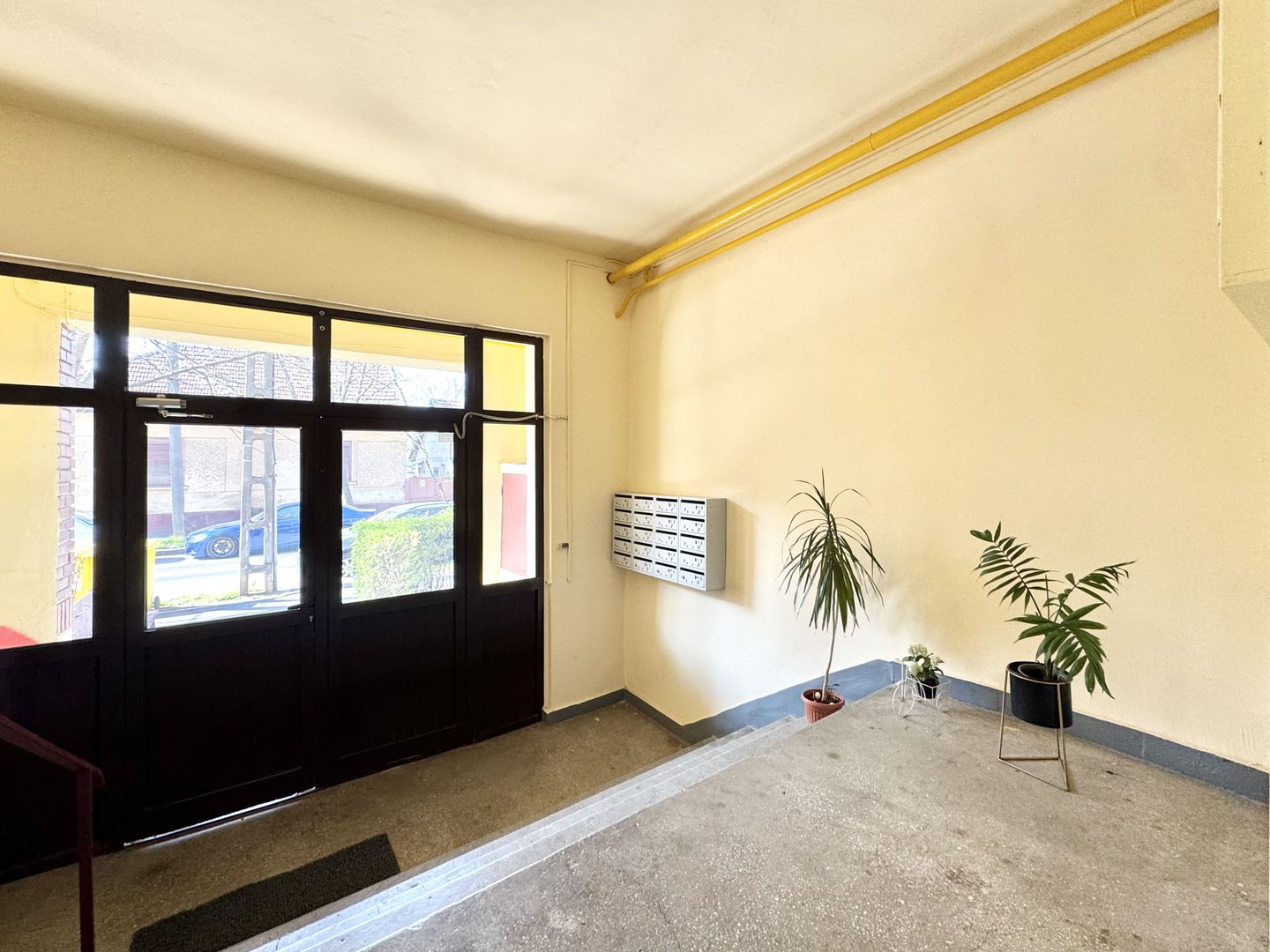 Apartament 2 camere Bucovina – decomandat, zonă excelentă - Poză 32