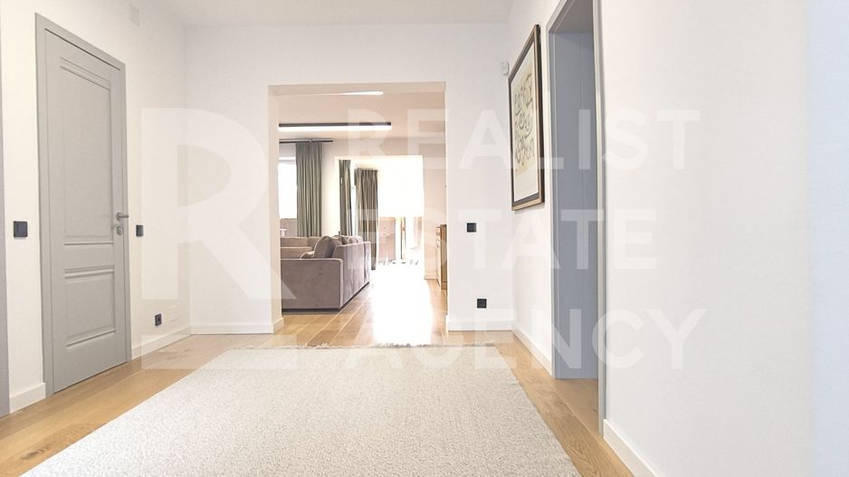 Vânzare, Casă în zona Bunloc - Săcele - Poză 3