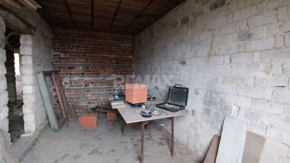 Casă cu 3 camere 106 m.p în com. Chetrosu, raionul Anenii Noi - Poză 13