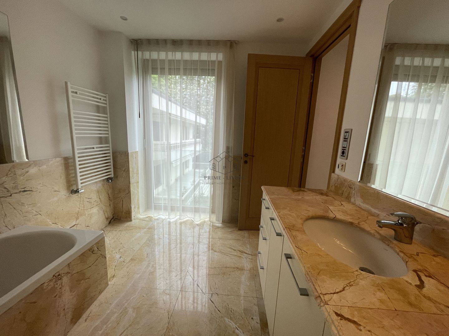 APARTAMENT LUX CU 3 CAMERE, SPATIOS, LA INCHIRIERE IN ZONA PRIMAVERII - Poză 19