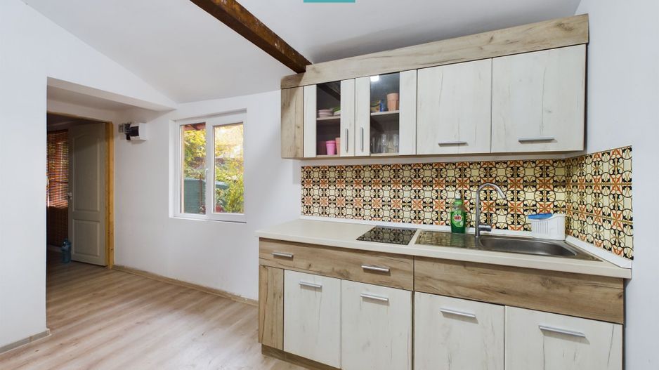 Căsuța pe ștrandul Neptun din Arad - Poză 6