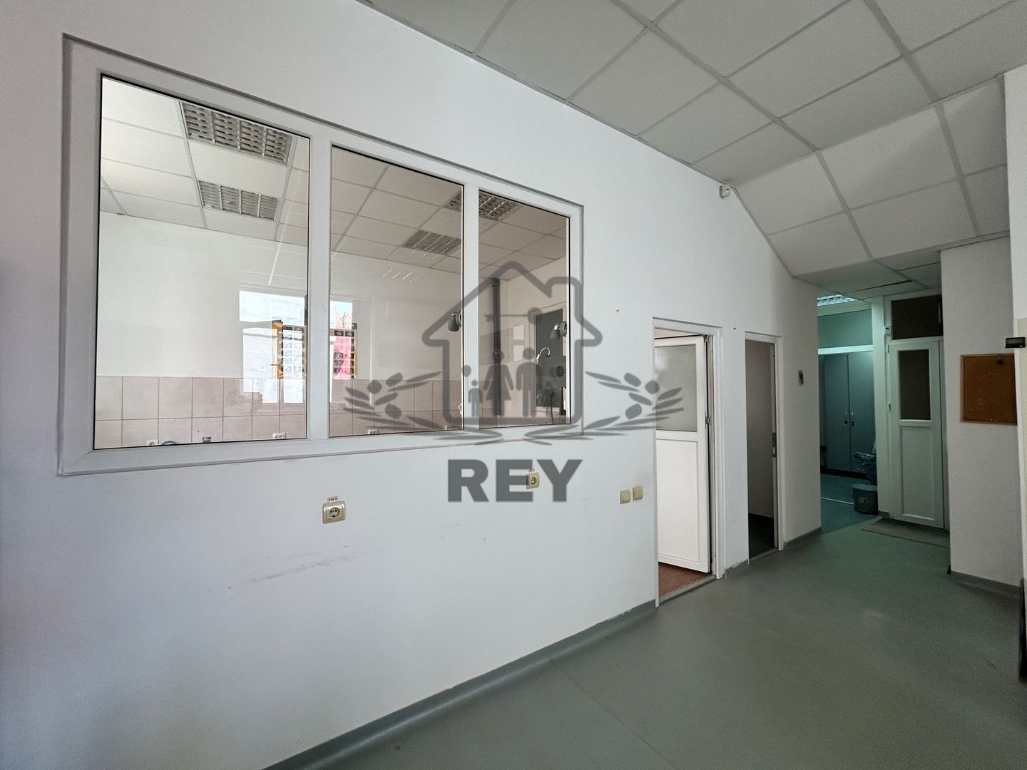 Ap. 108 mp– Parter, Centru Istoric, Pretabil Cabinet/Birou/Locuință/Reg Hotelier - Poză 3