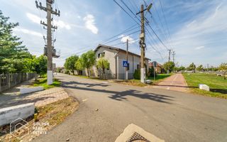 Casa 4 camere si mansarda, teren 1014 mp, comuna Vladimirescu - Poză 27